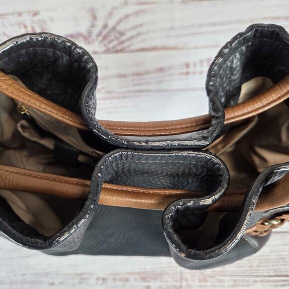 Cole Haan Genevieve Denny Pebbled Leather Drawstring Hobo Shoulder Bucket Bag - Picture 10 of 16